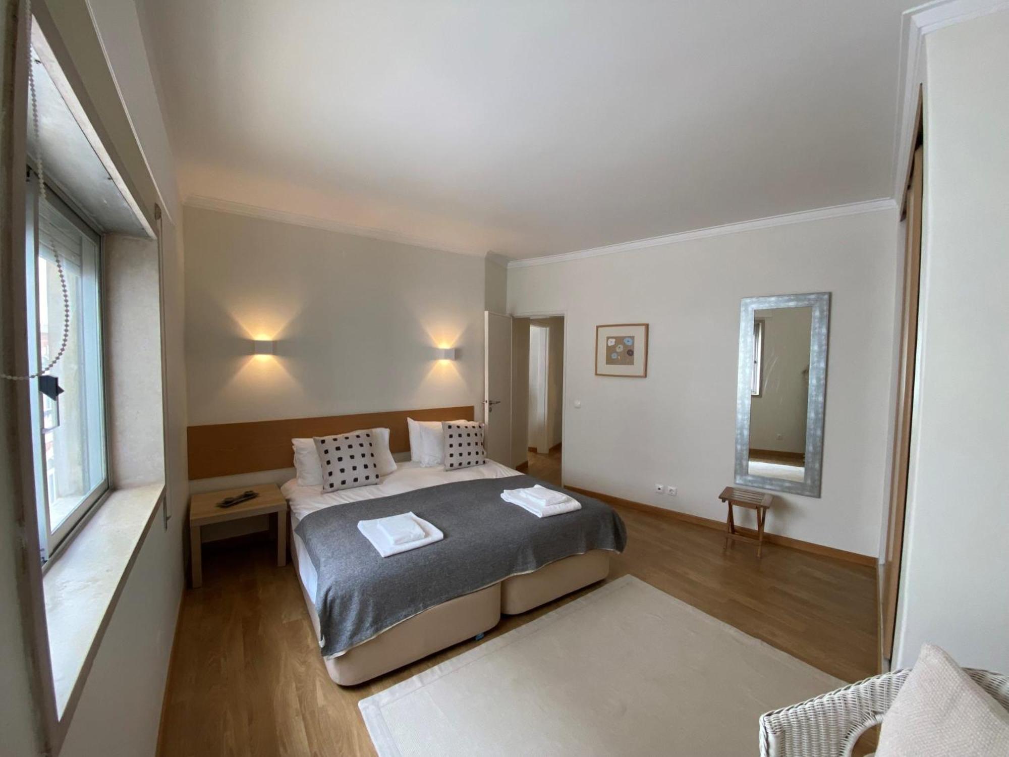 Rainha - Holiday Rental In Cascais Centre Exterior photo